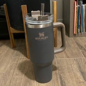 Stanley 40 oz